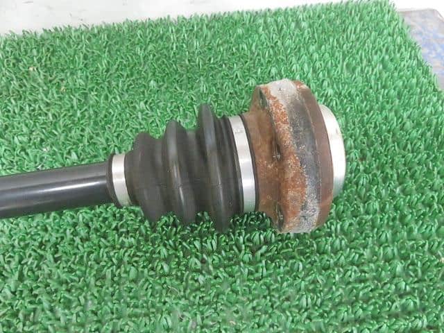 [Used]Rear Left Drive Shaft BMW 1 Series 2008 ABA-UD20 33217547069 - BE ...