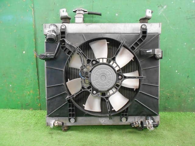 [Used]Radiator SUZUKI Every 2013 ABA-DA64W 1770068H24 - BE FORWARD Auto ...