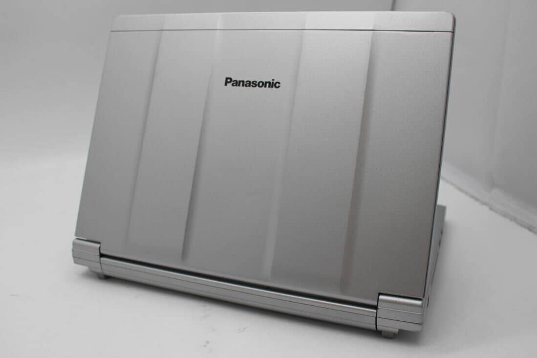 Used]Among Old; full HD 12.1 inches Panasonic CF-SV7TDHVS 