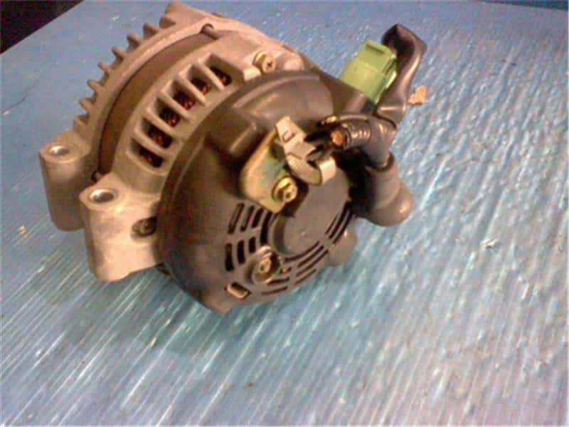 [Used]Alternator HONDA Accord Wagon 2002 LACM2 31100RAAA01 BE