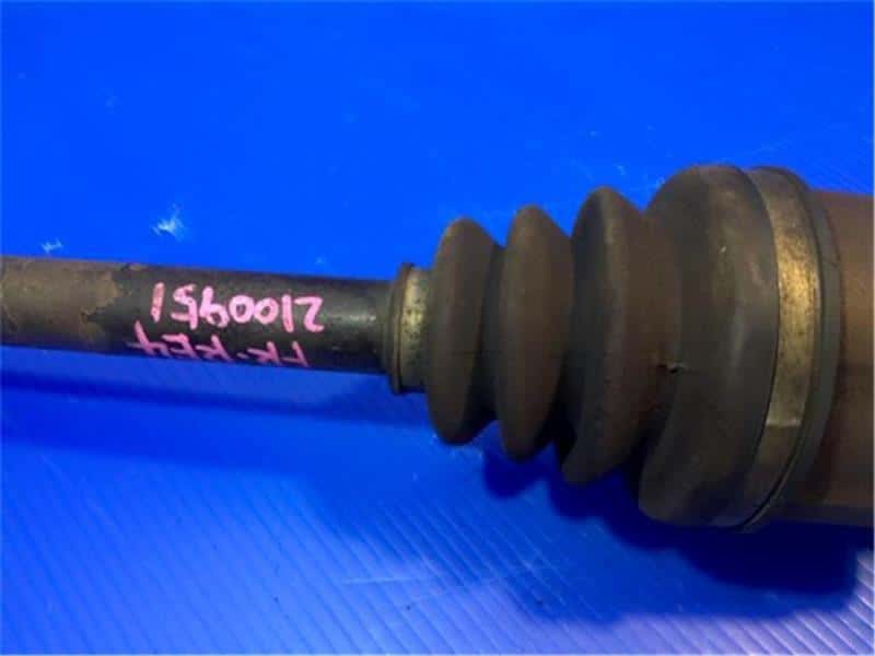 [Used]Front Right Drive Shaft HONDA CRV 2006 DBARE4 44305SWA900 BE FORWARD Auto Parts