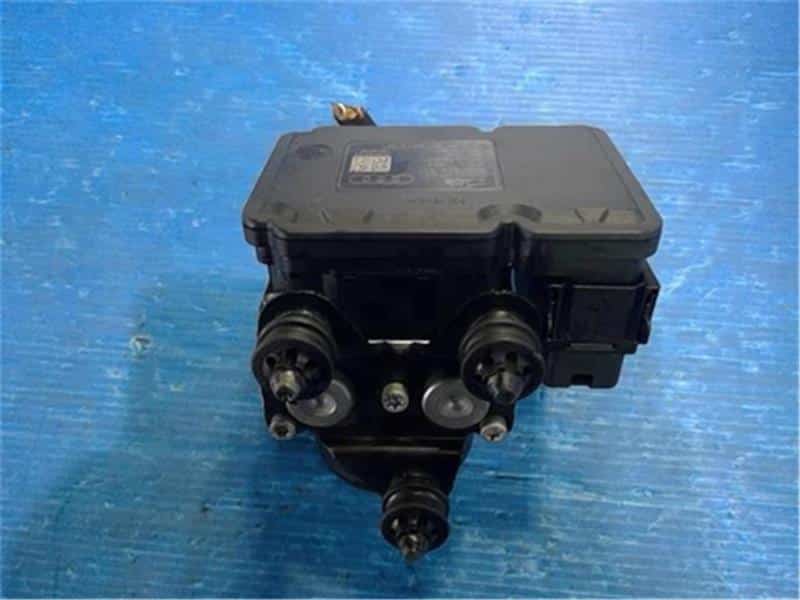 [Used]ABS Control Module AUDI TT 2006 ABA-8JBUBF - BE FORWARD Auto Parts
