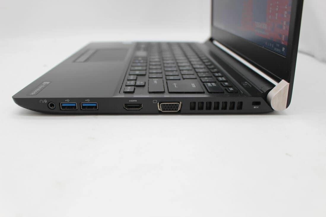 TOSHIBA dynabook R73/B windows11 送料無料 保証付 13.3型