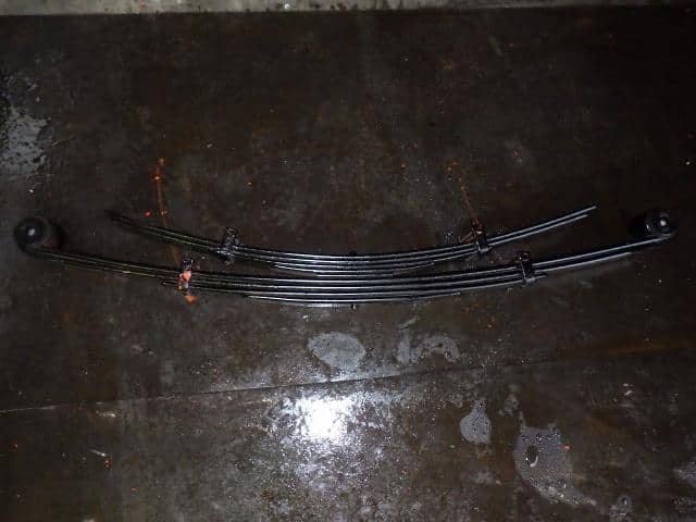 thumbnail image 2 of Jones Springs Toyota Dyna 2+1 Rear Leaf Spring – Brand New, Original Quality (TOYDYSTD) 2 of 3