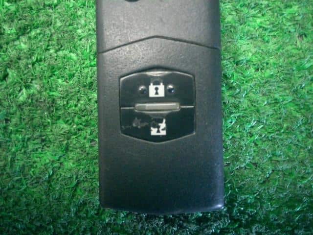 [Used]Keyless Entry Remote Control Key MAZDA Demio 2005 DBA-DY3W - BE ...