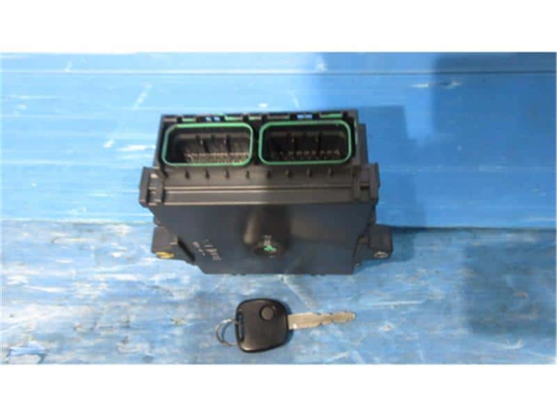 [Used]Engine Control Unit / ECU SUZUKI Every 2008 ABA-DA64W - BE ...