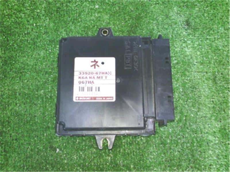 DA63T エンジンコンピューター 4WD MT 33920-67HA 33920-67HA0 DA63T