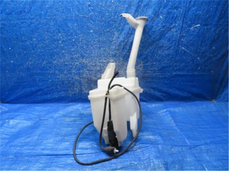 [Used]Windshield Washer Reservoir Tank NISSAN JUKE 2012 DBAYF15