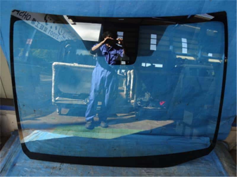 [Used]Front Windshields Glass TOYOTA Noah 2022 6AAZWR90W BE FORWARD