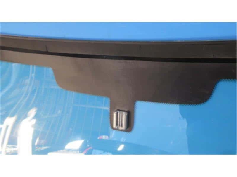 [Used]Front Windshields Glass MCC Smart_ 2013 ABA451380 BE FORWARD