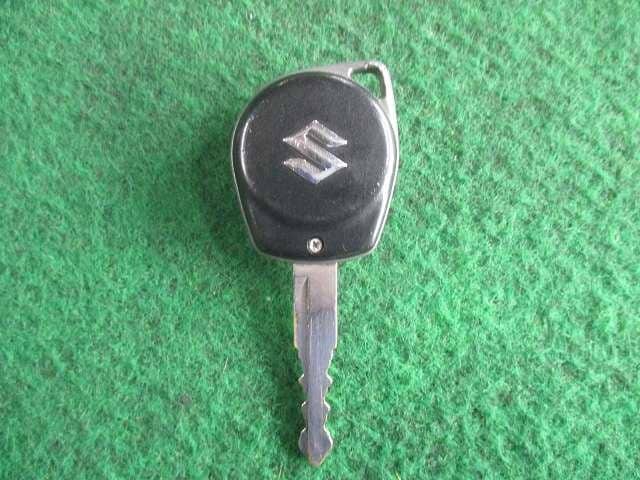 [Used]Keyless Entry Remote Control Key SUZUKI Splash 2009 DBA-XB32S ...
