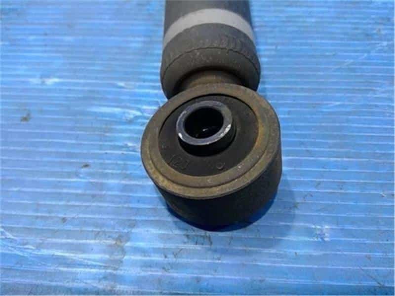 [Used]Rear Right Shock Absorber TOYOTA bB 2006 DBA-QNC21 - BE FORWARD ...