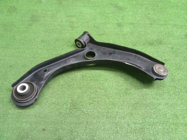 [Used]Front Left Lower Control Arm SUZUKI Spacia 2020 DAA-MK53S ...