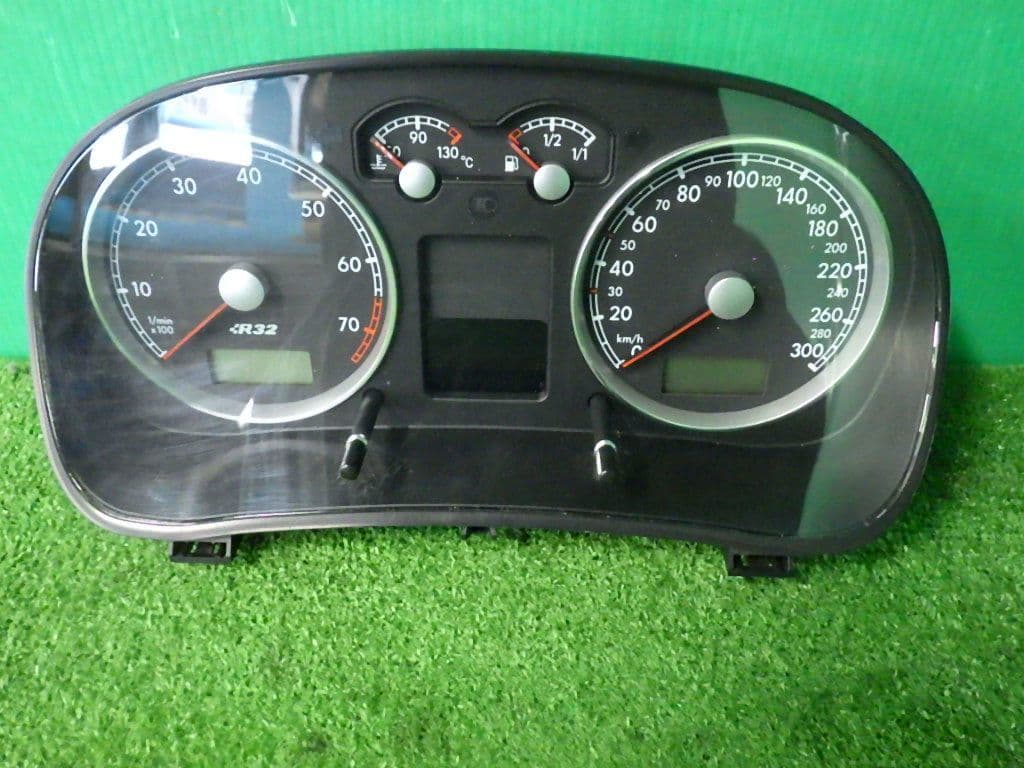 Used]VW Golf 4 R32[1JBFHF] speedometer - BE FORWARD Auto Parts