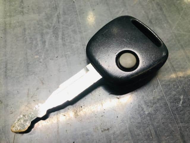 [Used]Keyless Entry Remote Control Key SUZUKI Wagon R 2008 DBA-MH22S ...