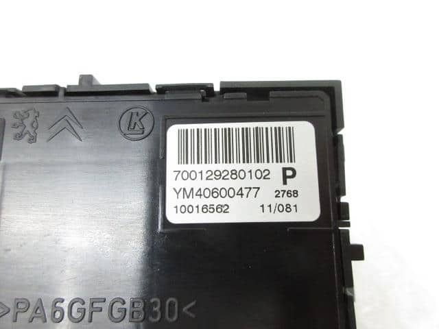 Used]Switch PEUGEOT rcz 2011 ABA-T7R5F03 700129280102 - BE FORWARD