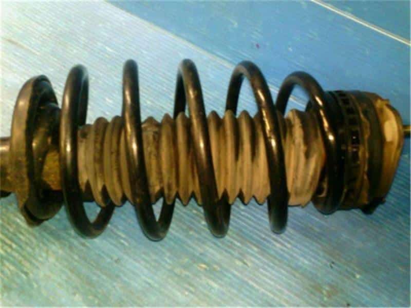 [Used]Front Left Strut Assembly MAZDA Verisa 2005 DBADC5R D57134900A