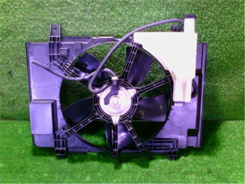 [Used]Radiator Cooling Fan NISSAN Tiida Latio 2005 DBASC11 BE