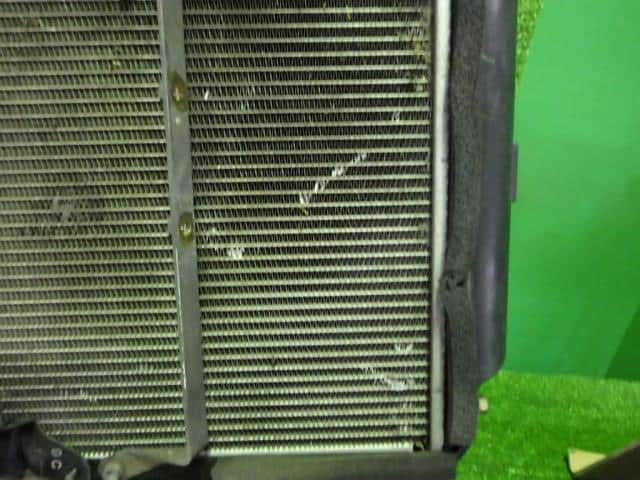 [Used]Radiator HINO Dutro 2001 KK-XZU341M 1640078081 - BE FORWARD Auto ...