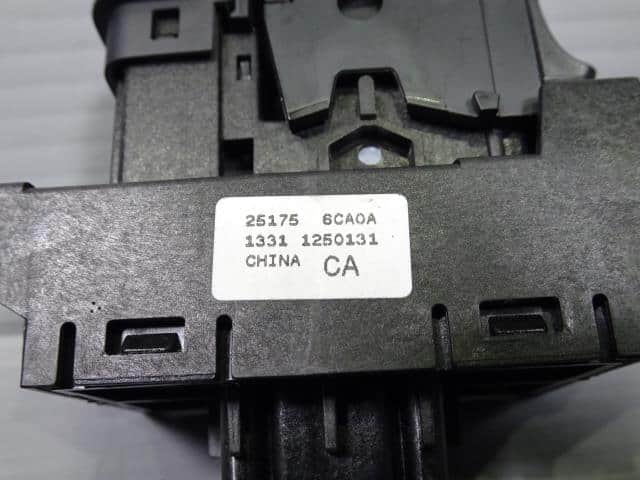 Used]Switch NISSAN Roox 2021 4AA-B48A 251756CA0A - BE