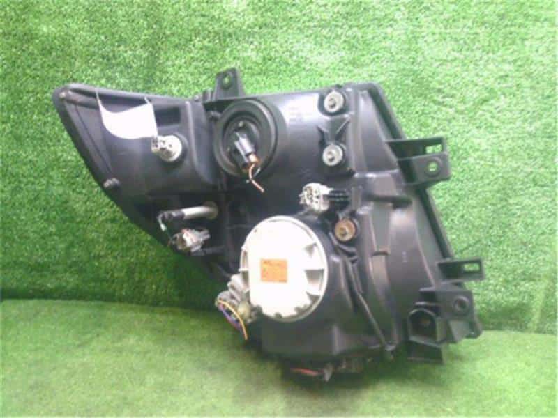 [Used]Left Headlight NISSAN Elgrand 2006 CBAMNE51 26060WL81B BE