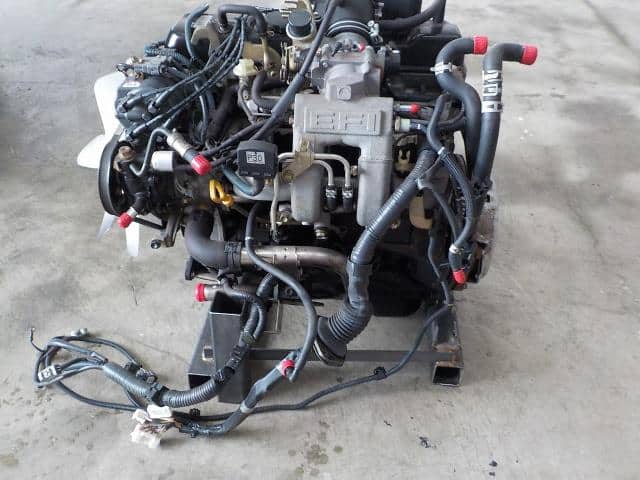 [Used]1R-ZE Engine TOYOTA Hilux 1998 GA-RZN147 1900075370 - BE FORWARD ...