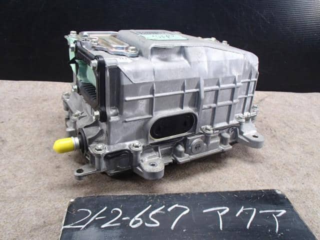 トヨタ アクア NHP10 ハイブリッドバッテリー リビルトバッテリー