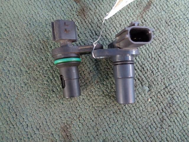 [Used]Crank Shaft Position Sensor NISSAN Cube 2008 DBA-YZ11 23731ED01A ...