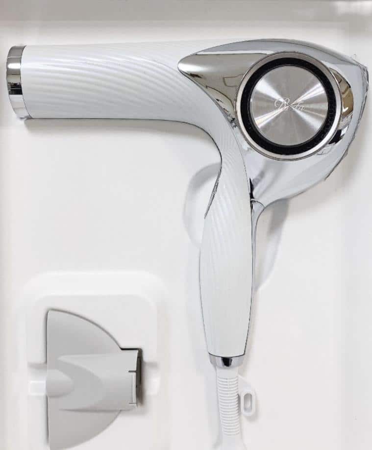 ReFa RE-AJ02A WHITE New]The which there is in 500 yen ReFa
