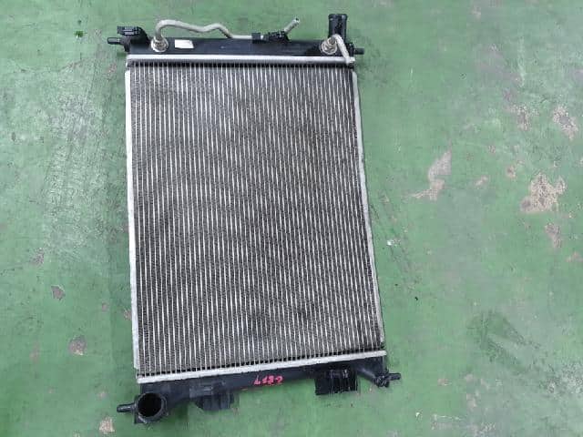 [Used] Radiator KIA Rio 2012 7562586-01 - BE FORWARD Auto Parts