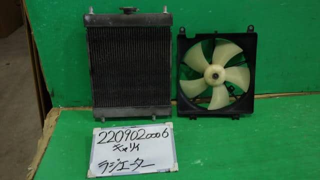 [Used]Radiator SUZUKI Carry 2006 EBD-DA63T - BE FORWARD Auto Parts