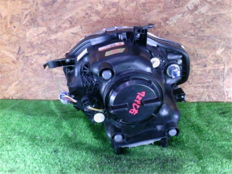 Used]Right Headlight SUZUKI Hustler 2015 DAA-MR41S - BE FORWARD