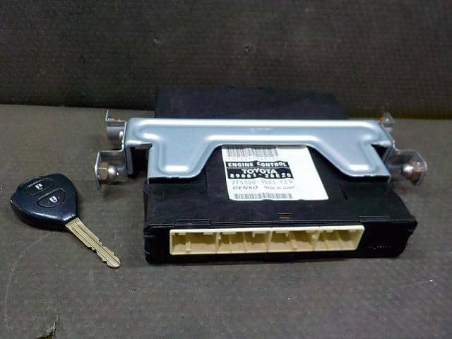 [Used]Engine Control Unit TOYOTA Hiace 2008 CBF-TRH200V 8966126E20 - BE ...