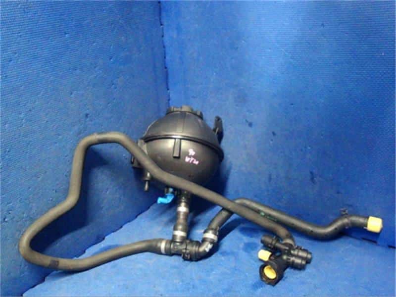 Bmw x3 coolant reservoir deals