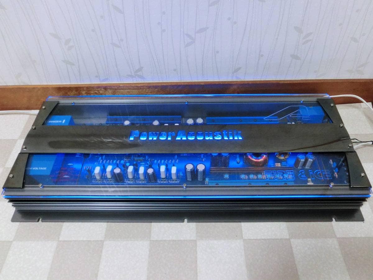 Power Acoustik FI2X-820 パワーアンプ パワアコ 外向き Power