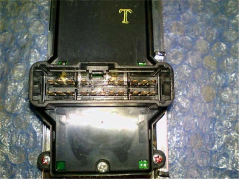 [Used]Power Window Switch HONDA Fit 2007 DBAGD3 BE FORWARD Auto Parts