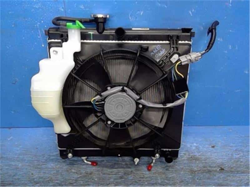 [Used]Radiator SUZUKI Jimny 2020 3BA-JB74W 1770078R10 - BE FORWARD Auto ...