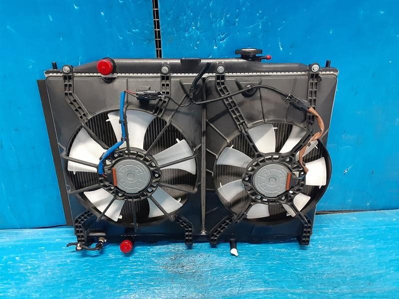 [Used]Radiator HONDA Step Wagon 2014 DBA-RK5 19010R0AJ02 - BE FORWARD ...