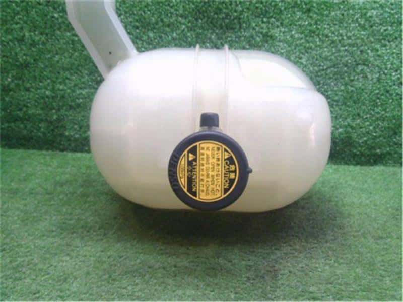 [Used]Coolant Reservoir Tank TOYOTA Hiace Van 2007 KRKDH205V