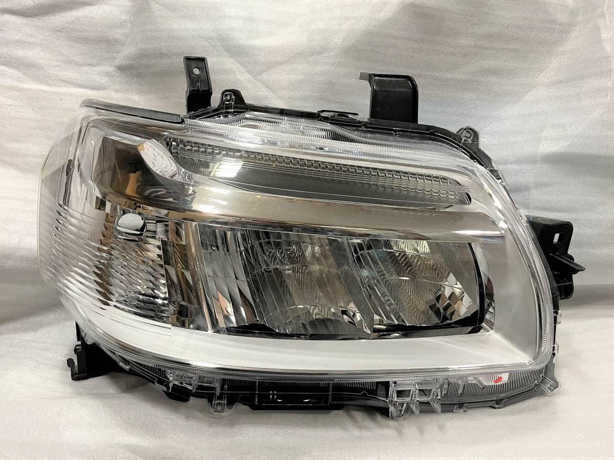 タウンエース S403/S413 左ライト KOITO 100-8J009 ☆良品☆ トヨタ タウンエース S403M S413M 後期 純正 左 LED ヘッド