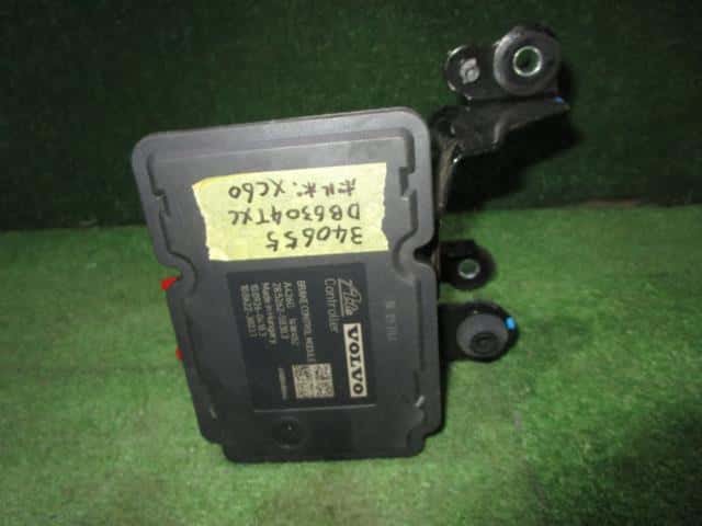 [Used]ABS Actuator VOLVO Volvo 60 series 2015 CBA-DB6304TXC 31400546 ...