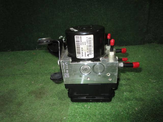 [Used]ABS Actuator VOLVO Volvo 60 series 2015 CBA-DB6304TXC 31400546 ...