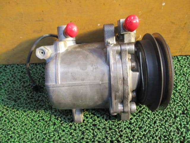 Used]A/C Compressor SUZUKI Every Landy 2002 LA-DA32W 9520170C42