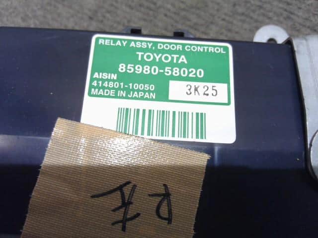 Used]Left Power Slide Door Motor TOYOTA Alphard 2003 TA-MNH10W