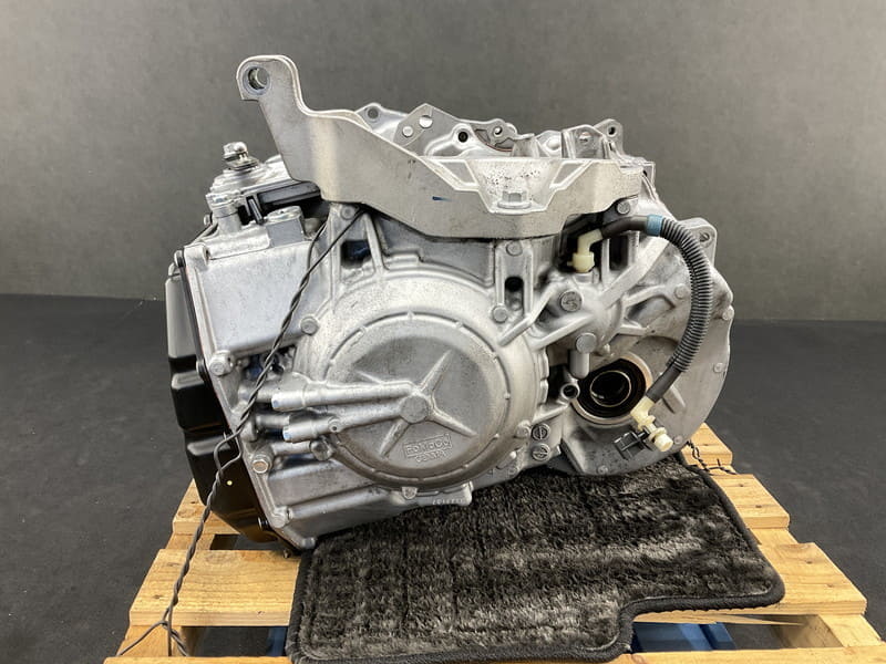 トランスです RS PRO シャーシ取り付け電源トランス,1次：230 → 400V ac,2次
