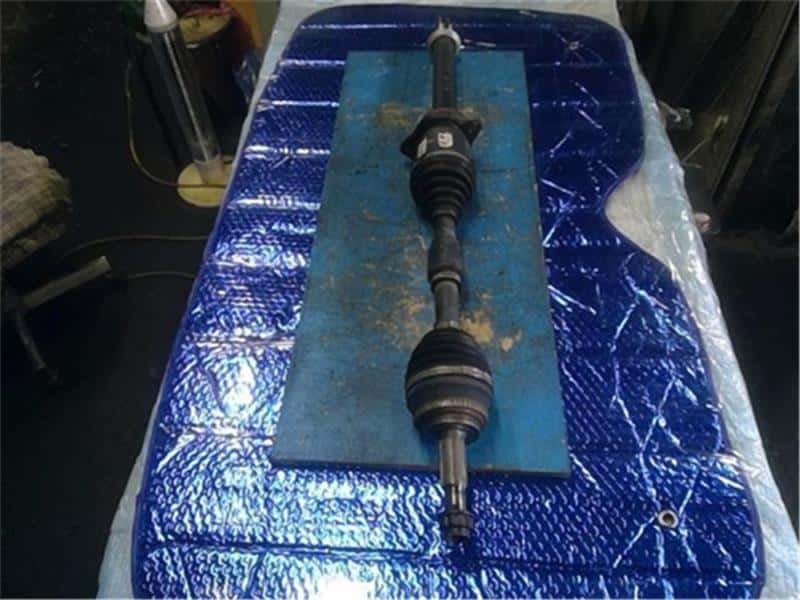 [Used]Front Right Drive Shaft TOYOTA Voxy 2011 DBAZRR70W 4341044042