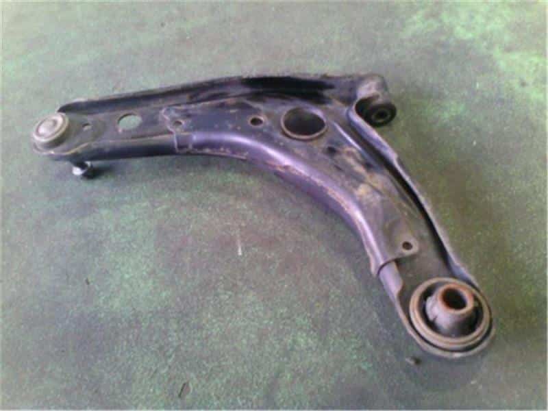 [Used]Front Right Lower Control Arm TOYOTA Ractis 2007 DBA-NCP100 ...