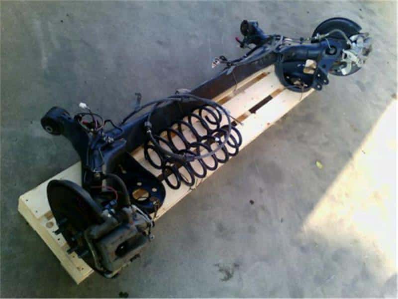 [Used]FR Axle Beam Assembly TOYOTA Prius 2010 DAAZVW30 4210112171 BE