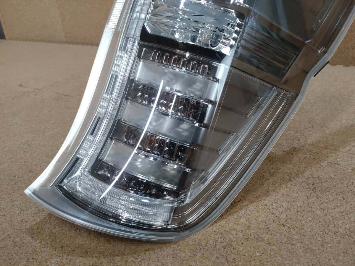 Used]A Honda Step WGN Spada RK5 RK6 Right Tail Lamp LED STANLEY