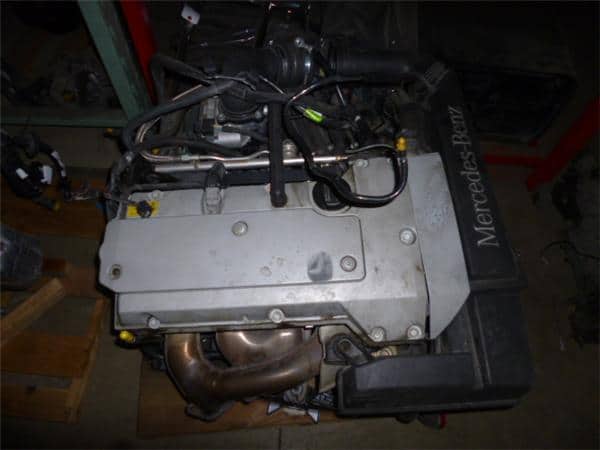 Used]111M20 Engine MERCEDES-BENZ Benz c class 2001 GF-203035 - BE 